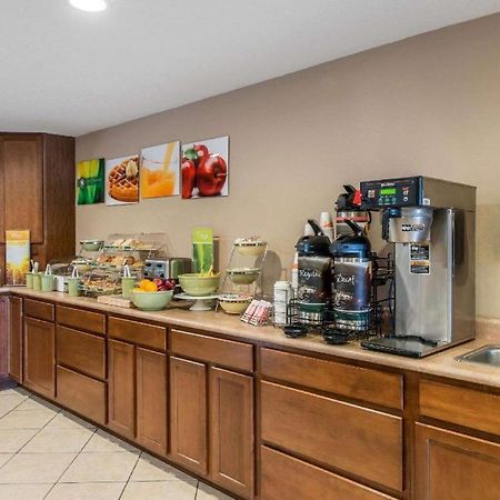 Quality Inn Берлингтон Экстерьер фото