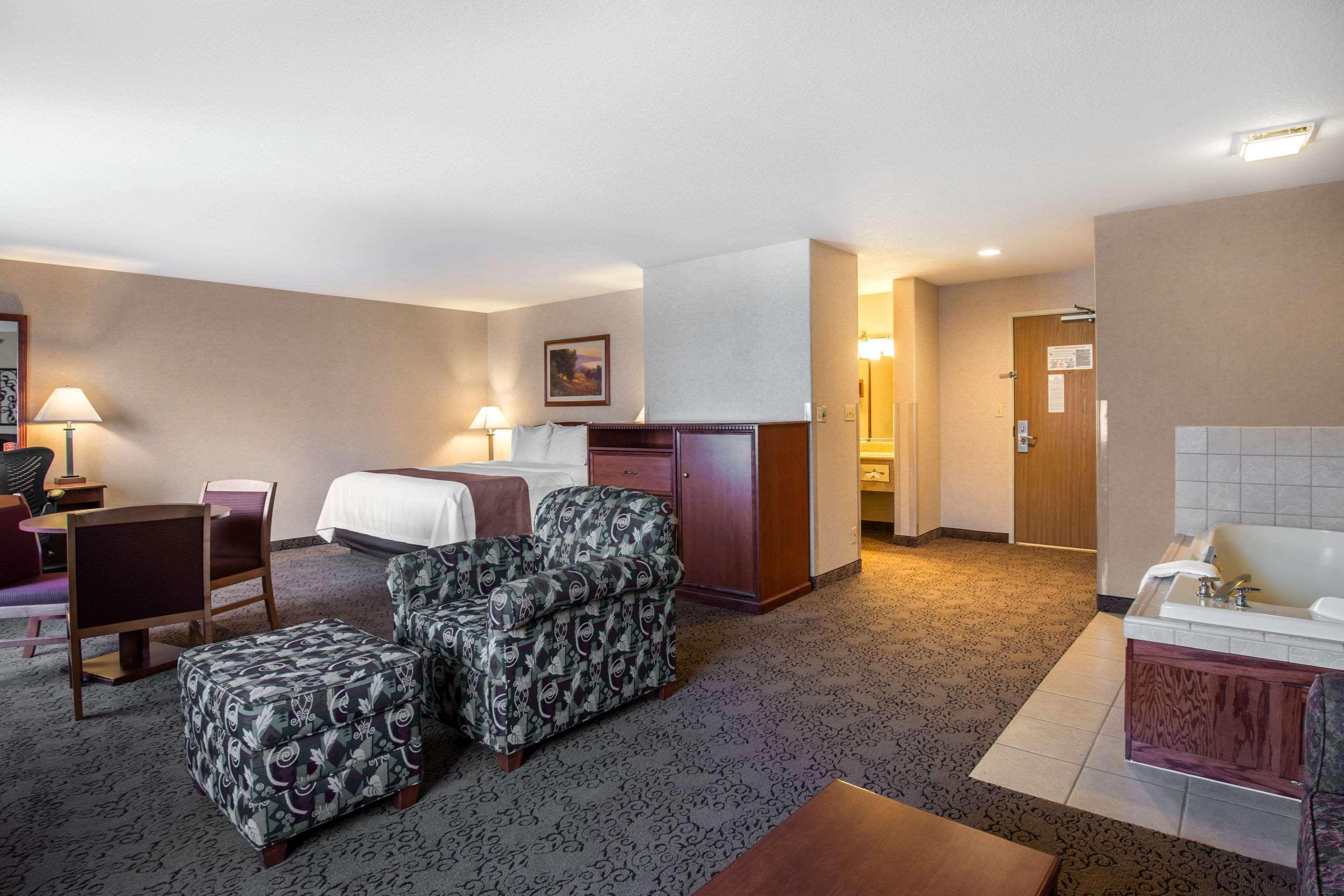 Quality Inn Берлингтон Экстерьер фото