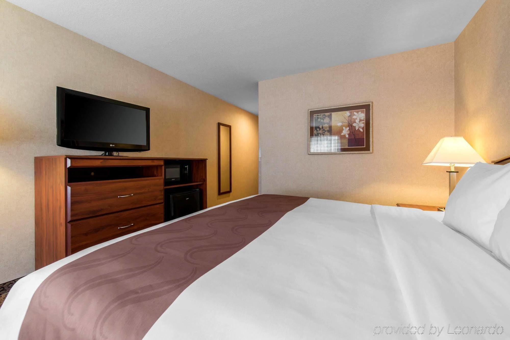 Quality Inn Берлингтон Экстерьер фото